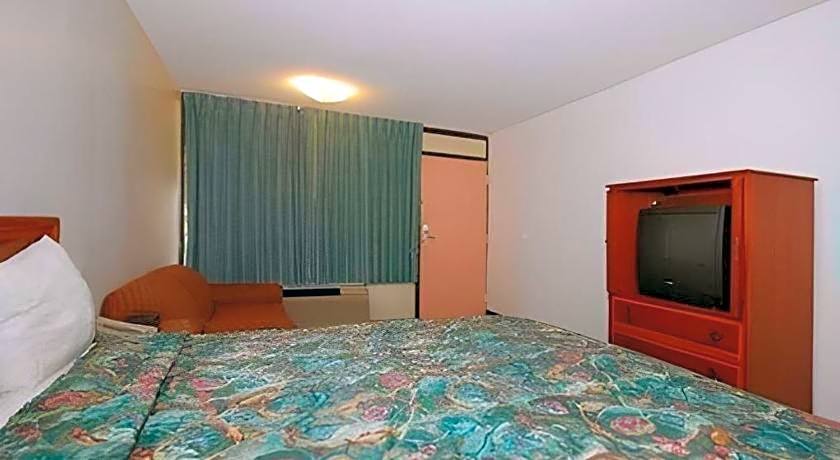 Quality Inn Kissimmee West - Lake Buena Vista South