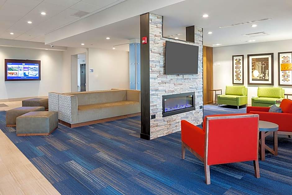 Holiday Inn Express And Suites Bourbonnais East - Bradley By IHG