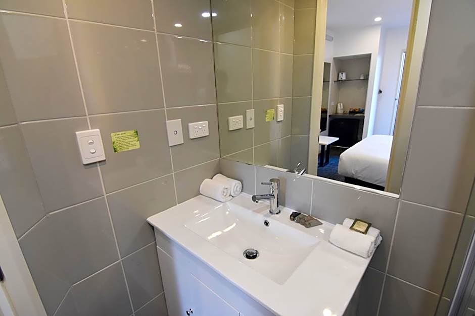 Best Western Plus Buckingham International