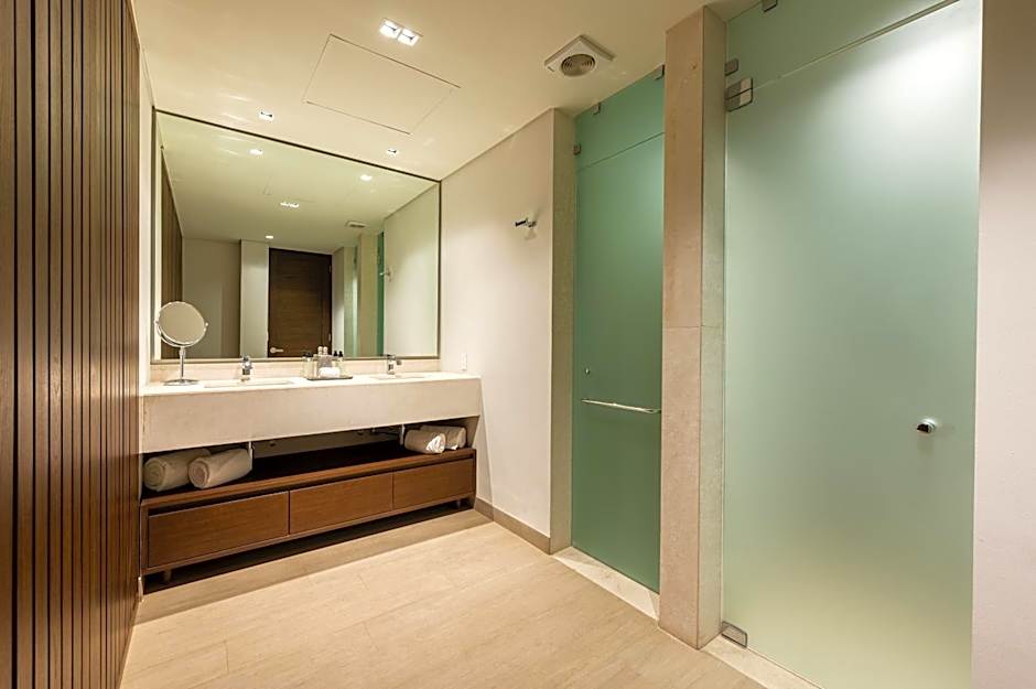 Paraiso Residences Marina Cabo by Capitalia