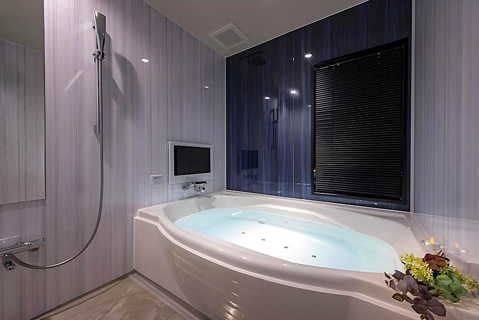 Hotel C. Kokura Bay