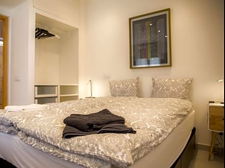 Studio-Private Bathroom-Casa do Cacto
