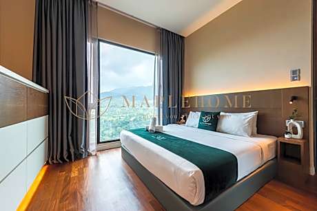 Premier King Suite