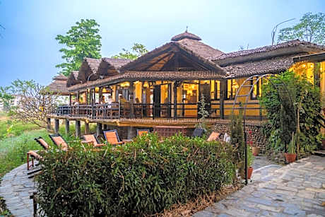 Hotel Sapana Village Lodge Chitwan