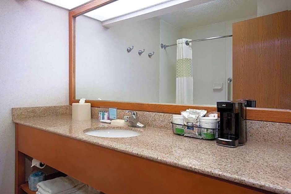 FairBridge Inn & Suites Thornton