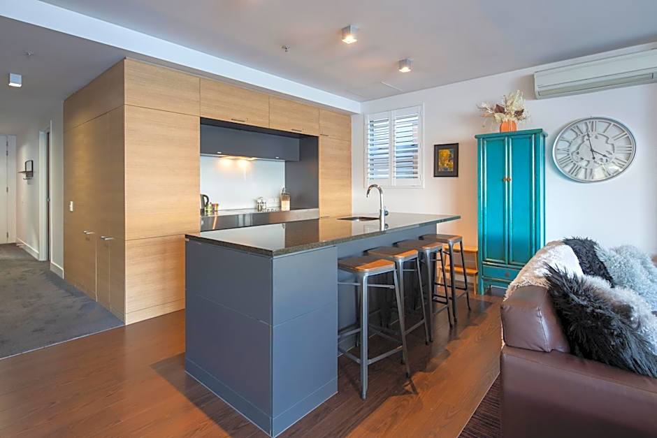 Marina Apartments - Element Escapes