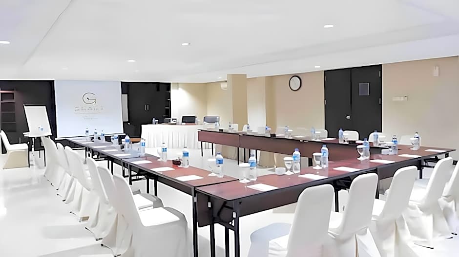 Grage Hotel Cirebon