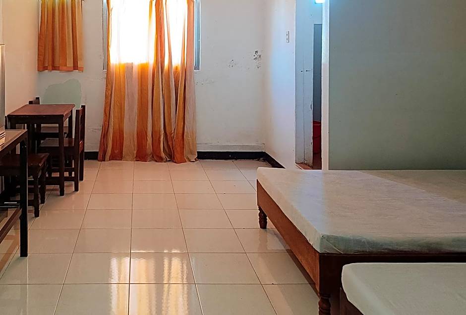 RedDoorz @ Grand Valley Hotel Junction Luna Cagayan