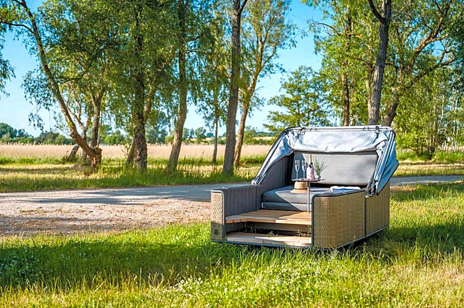 Marina Martinshafen - Beach life