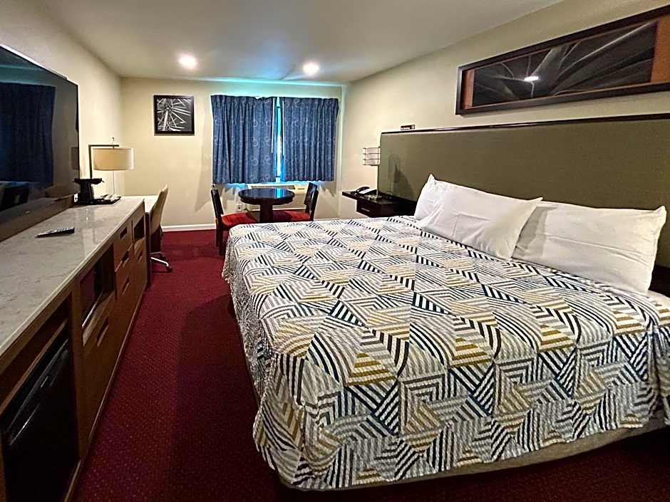 Studio 6 Suites Santa Ana, CA