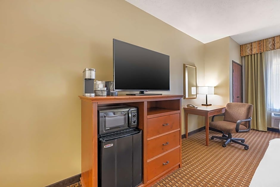 Best Western Plus Grand Island Inn And Suites