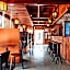 Yushili Hotel & Restaurant