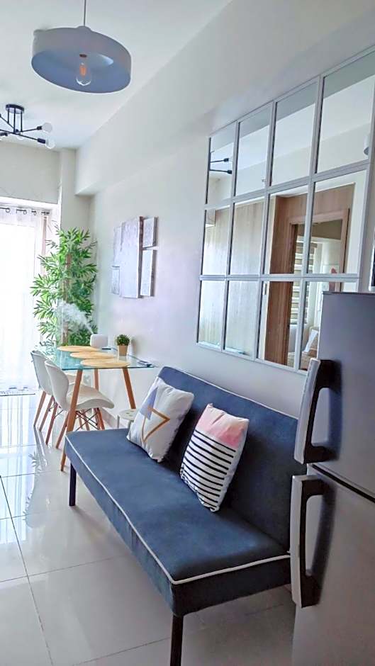 SMDC Coast Residences near PICC World Trade Center MOA