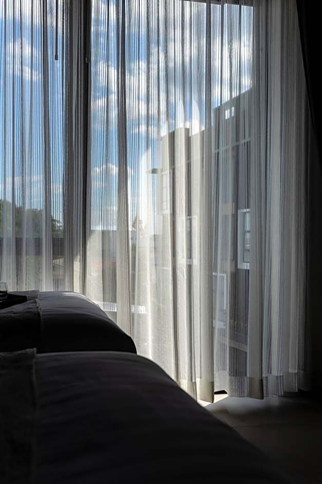Photo 1 of 31 of Standard Twin Room