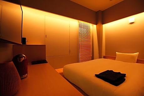 Single Room - Non-Smoking