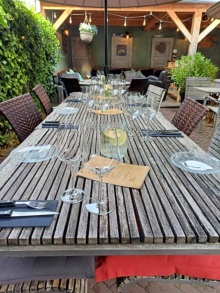 Bed & Brasserie Het Kosthuys