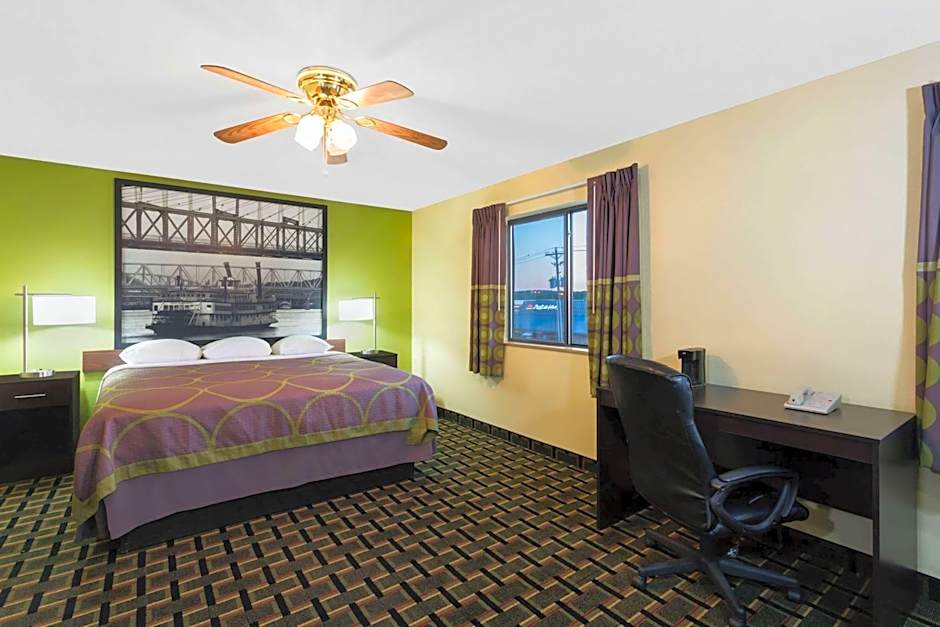 Super 8 by Wyndham Marietta