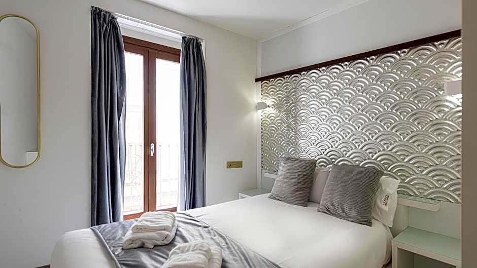 HOTEL FUENTE REDONDA LUXURY