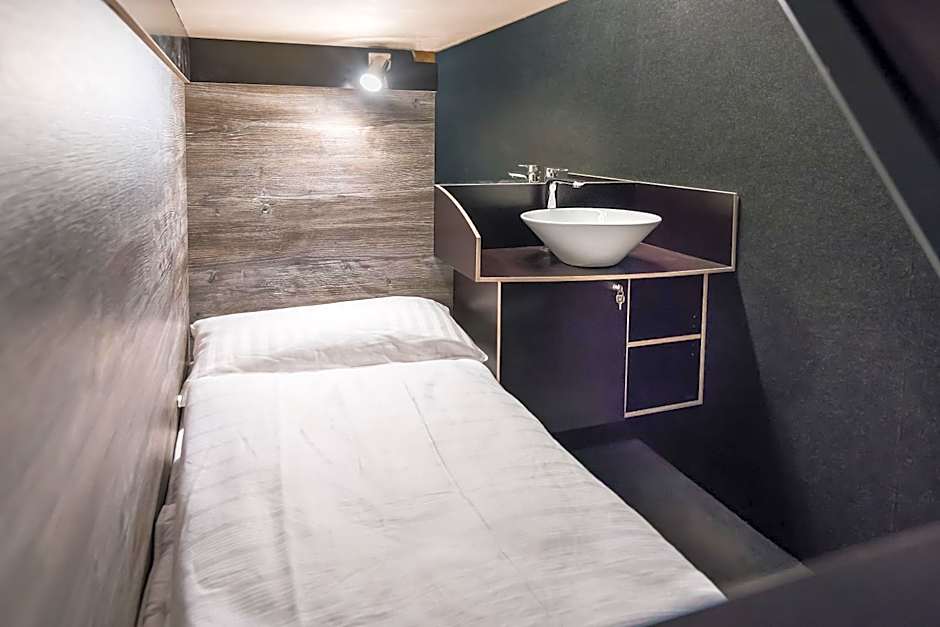 BoxHotel Göttingen (App Based Hotel)