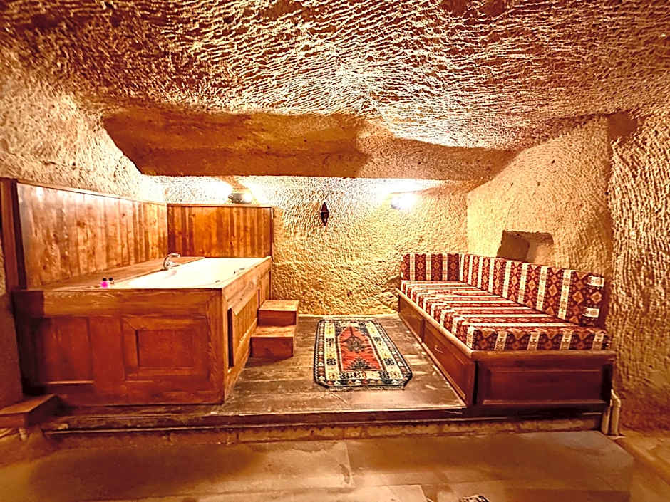 Harkasos Cave Hotel