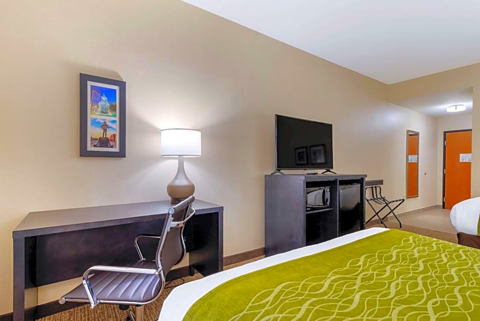 Comfort Inn & Suites Montgomery Eastchase