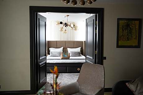 Suite with access to the V Spa water and sauna area