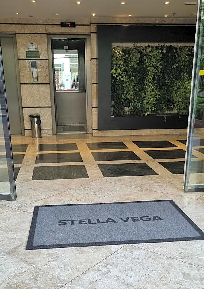 Flat moderno aconchegante mobiliado e com sacada Ibirapuera