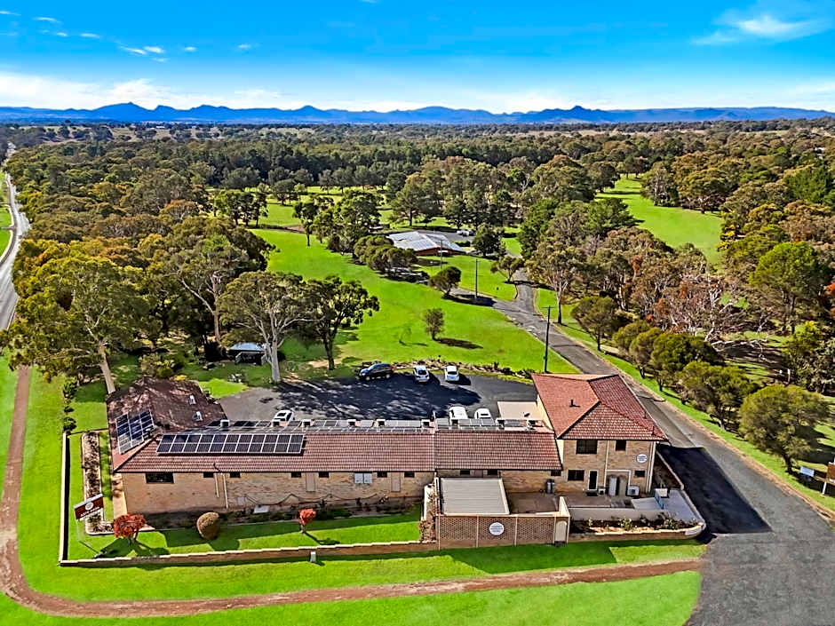 Kandos Fairways Motel