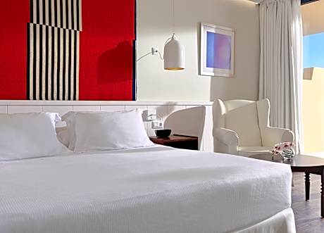 Standard Double Room (2 Adults)