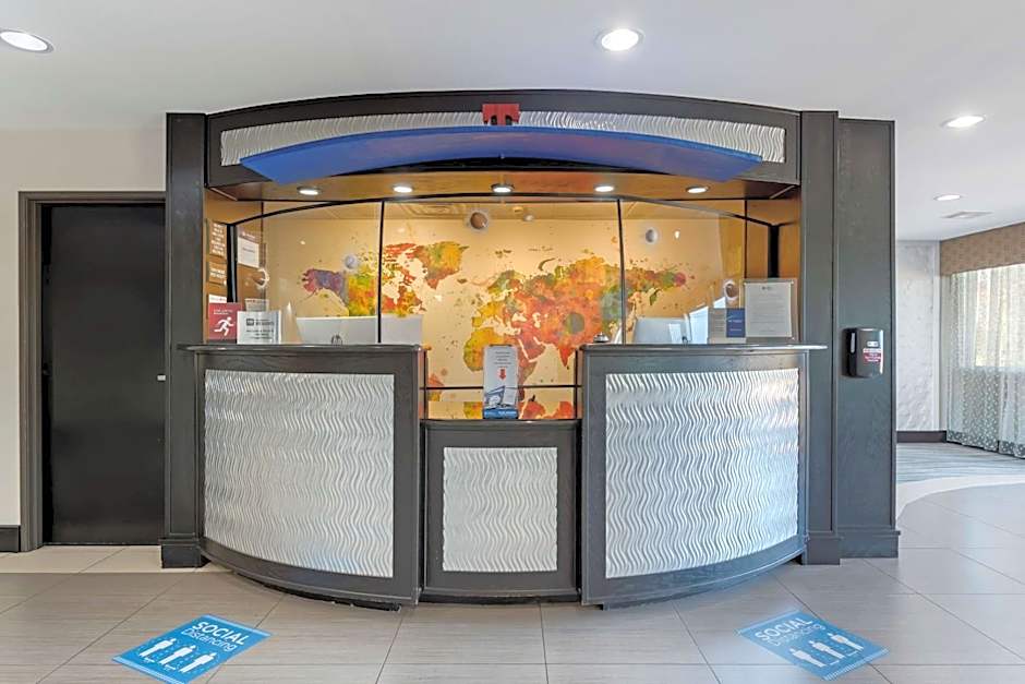 Best Western Plus Arlington North Hotel & Suites