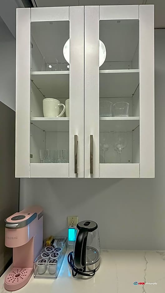 Solara Suite with Indoor Pool / Hot tub / Parking