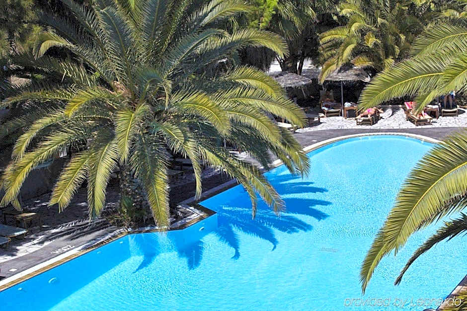 Atlantis Beach Villa