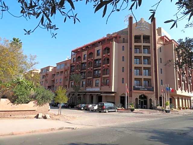 Manis Apartment Set in a Hotel Area