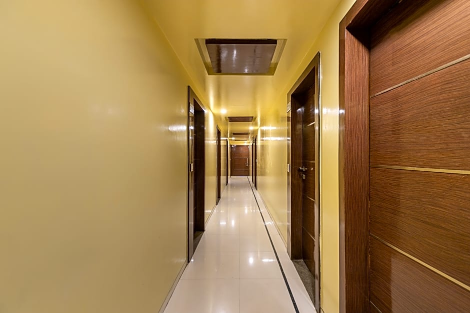 891 Hotel Kadamb Inn