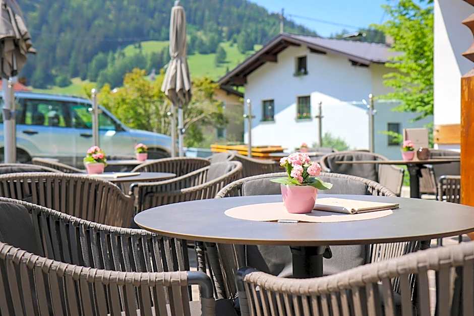 Hotel Edelweiss Superior