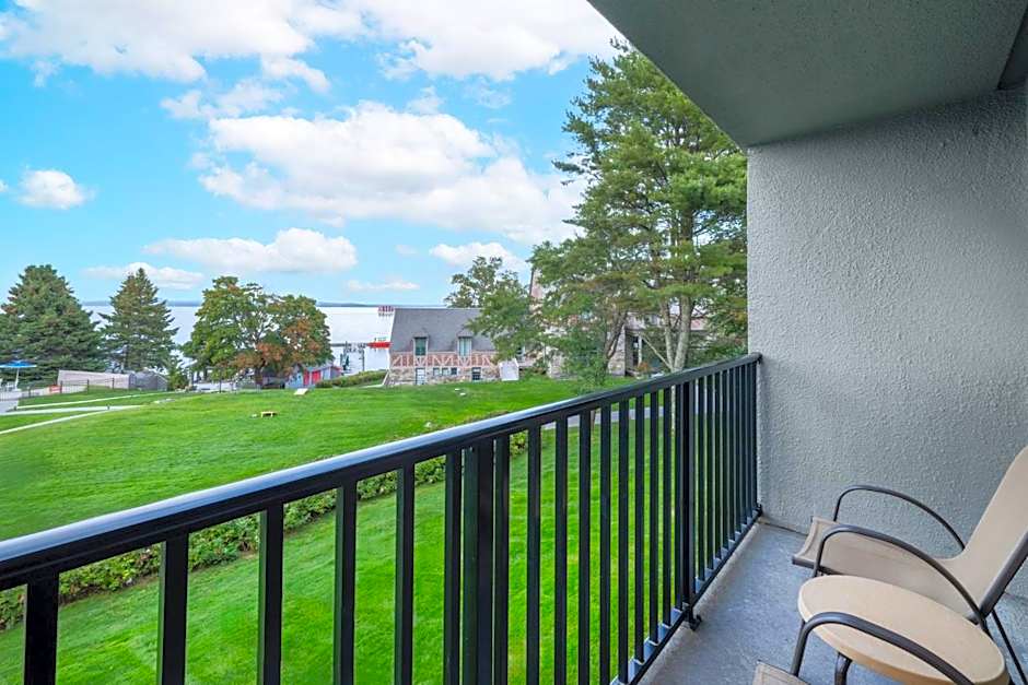 Holiday Inn Bar Harbor Regency Hotel By IHG