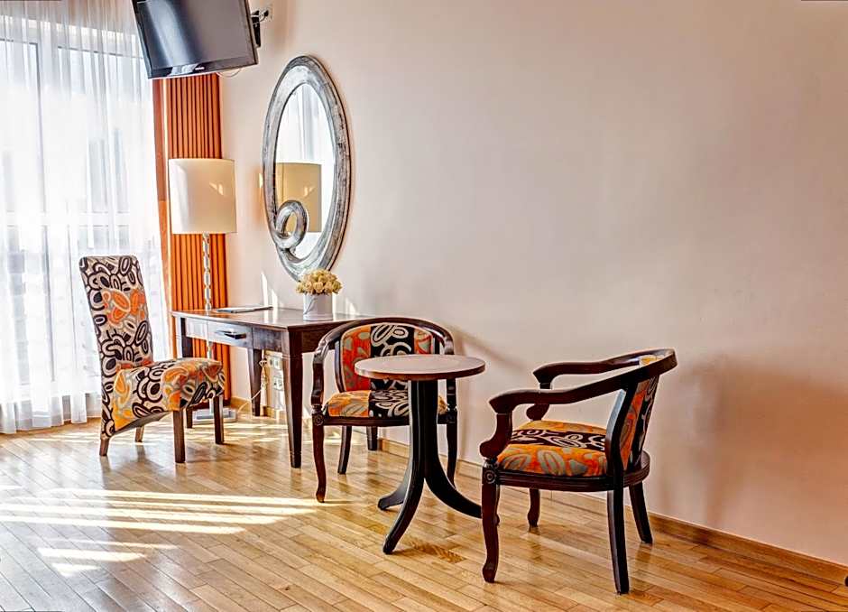 Don Prestige Residence