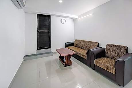 Super Hotel O White House