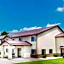 Super 8 by Wyndham Paris IL