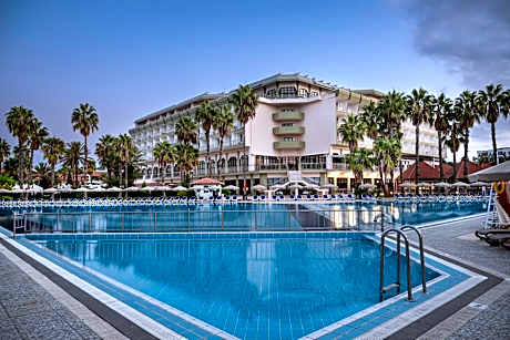 Adora Hotel & Resort