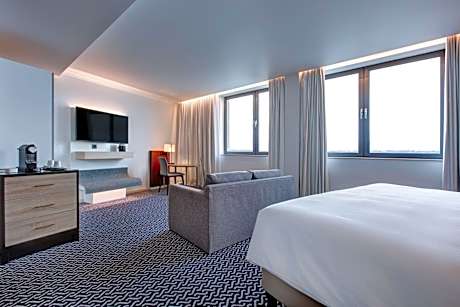 Family Room with Sea View