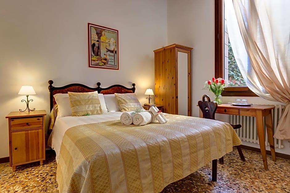 Hotel San Samuele