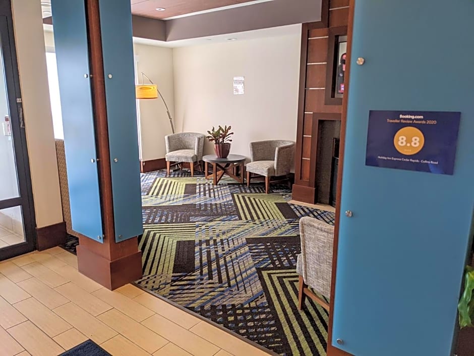 Holiday Inn Express Cedar Rapids - Collins Road By IHG