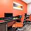 La Quinta Inn & Suites by Wyndham Orange