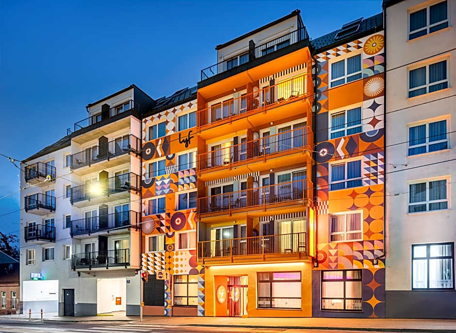 lyf Schönbrunn Vienna