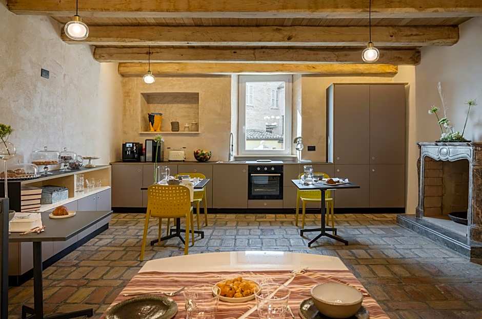 OGNISSANTI GuestHouse & Suites