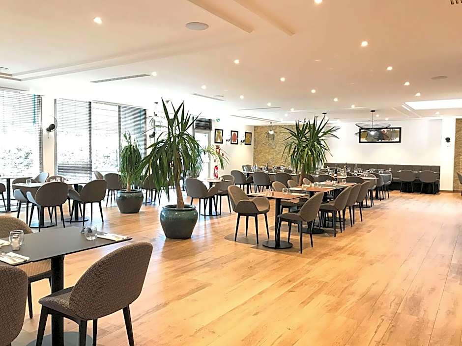 Hotel Inn Paris CDG Airport 