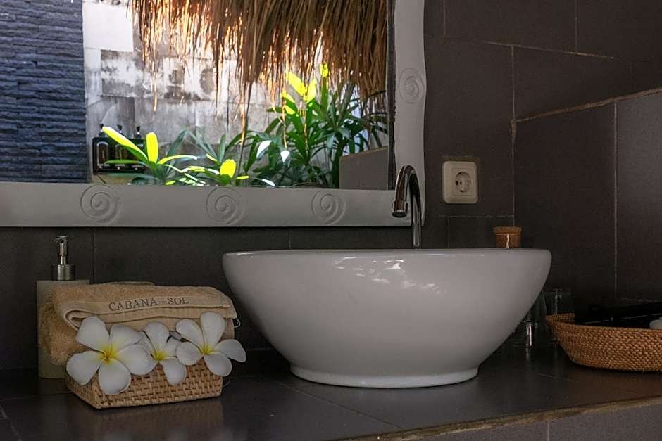 Sol Villas - Modern Tropical Stays