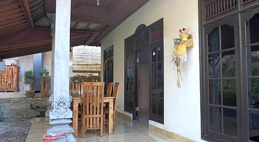 Krisna Guest House