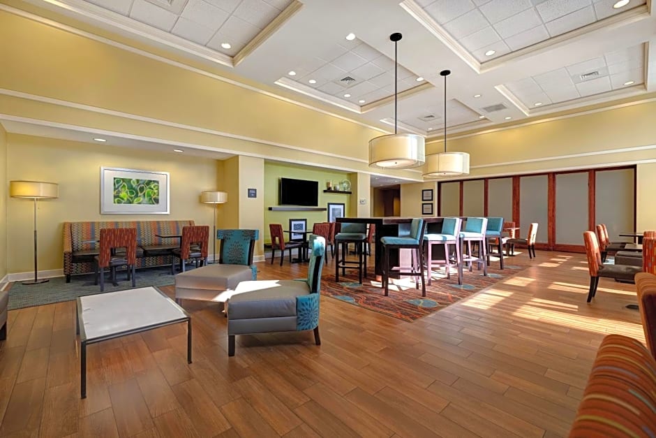 Hampton Inn & Suites Pensacola/Gulf Breeze
